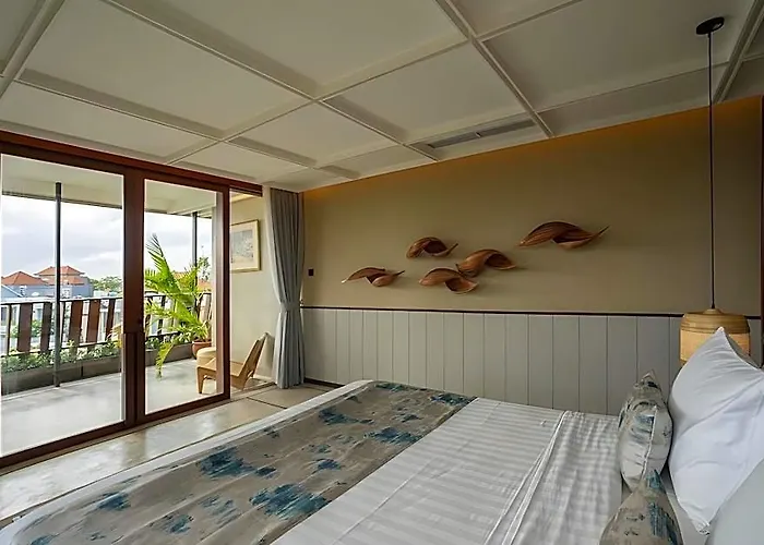 The Kemilau & Bali Hotel 3*