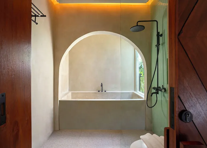 The Kemilau & Bali Otel